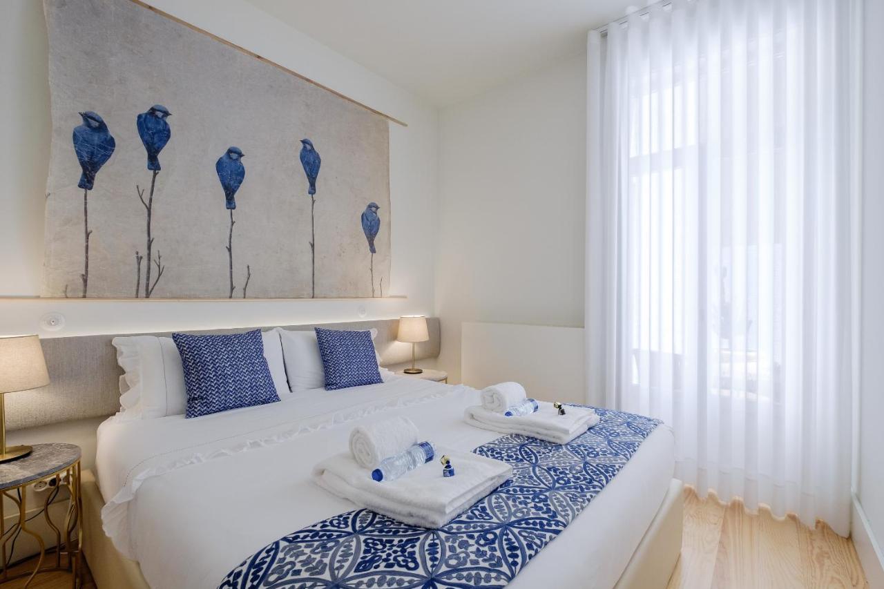 Boutique Rentals-Flores Terrace Historical Centre Porto Luaran gambar